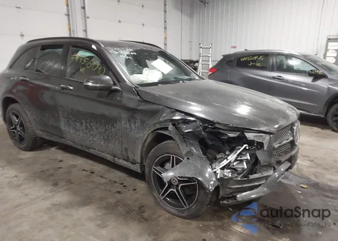 2021 Mercedes-Benz Glc 300 4Matic Suv from USA, damaged, VIN W1N0G8EBXMF867485